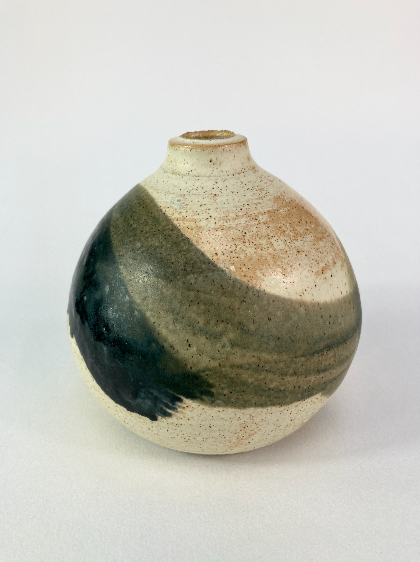 Danielle Pilling - 'Small bay Vessel'